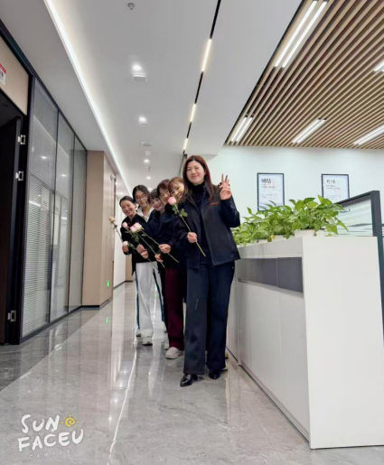 豪歐密封禮獻(xiàn)三八國(guó)際婦女節(jié)：以匠心致初心，致敬“她力量”
